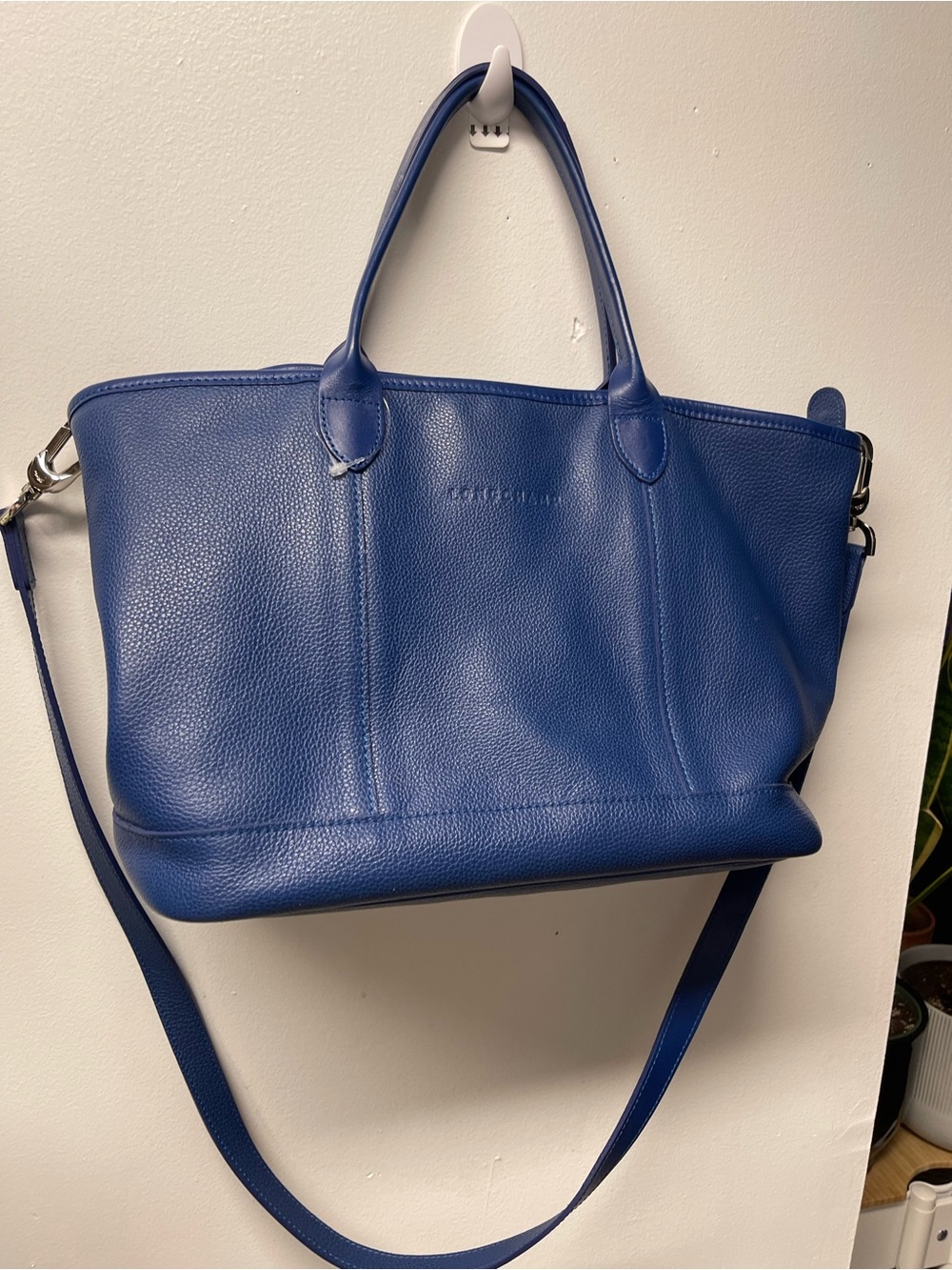 LONGCHAMP Navy Le Foulonne Zip Top Pebbled Leather Tote with Detachable Strap - Picture 8 of 16